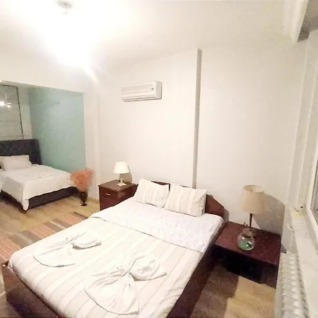Luxury Sabah House Apartamento Estambul